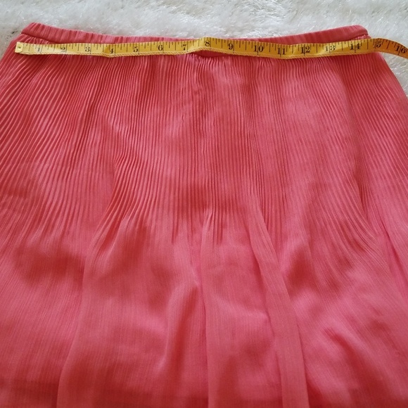 ⬇️ Zara peach/ pink/ coral Pleated skirt - Picture 4 of 8